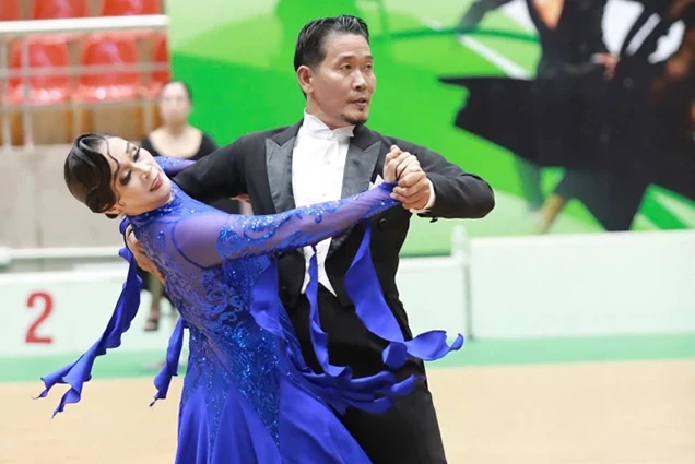 Dancing duo devoted to passion for dancesport