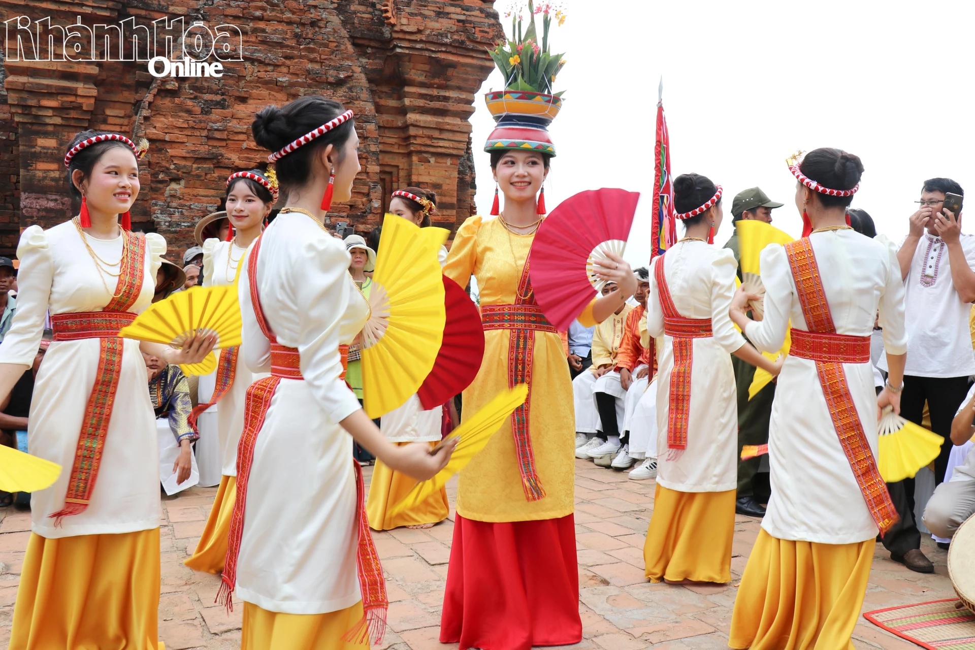 Promoting values of Cham ethnic cultural heritage